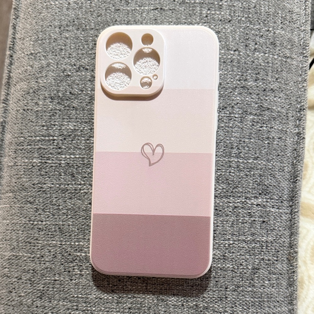 Pink Gradient Heart Phone Case - Picture 8 of 8